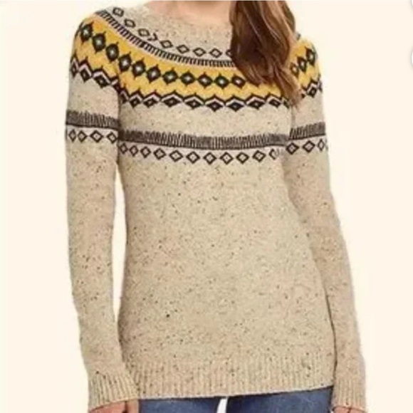 Chic Beige Sweater with Yellow and Black Patterns - Picture 1 of 8